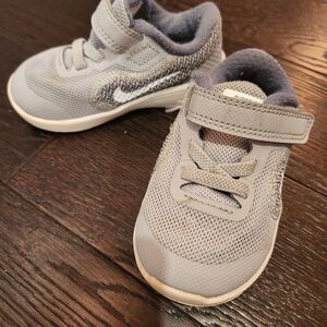 Nike Gray Kids Sneakers with Velcro
